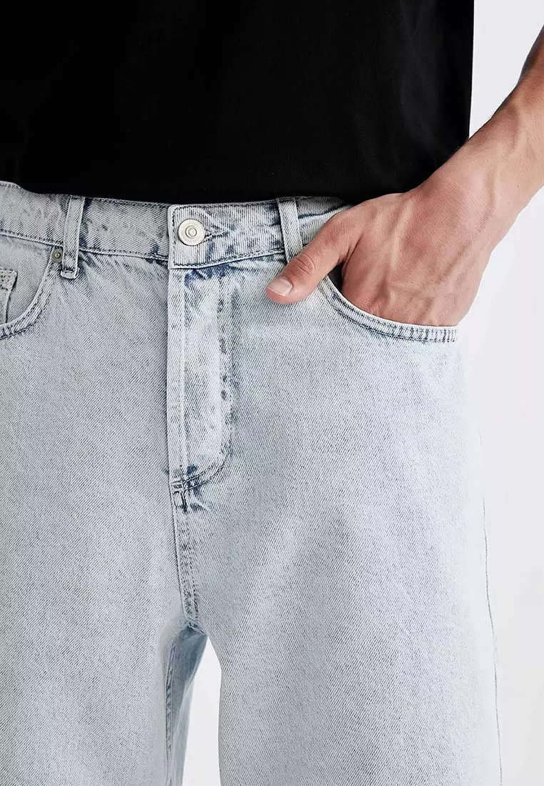 Straight Fit Jean Bermuda Shorts