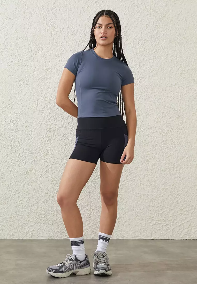 Smoothing Panel Tshirt