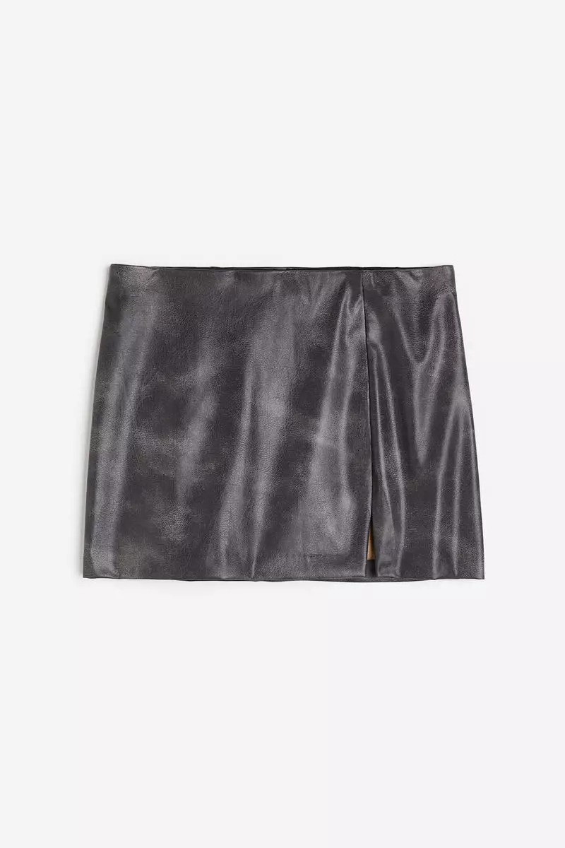 Slit-hem mini skirt
