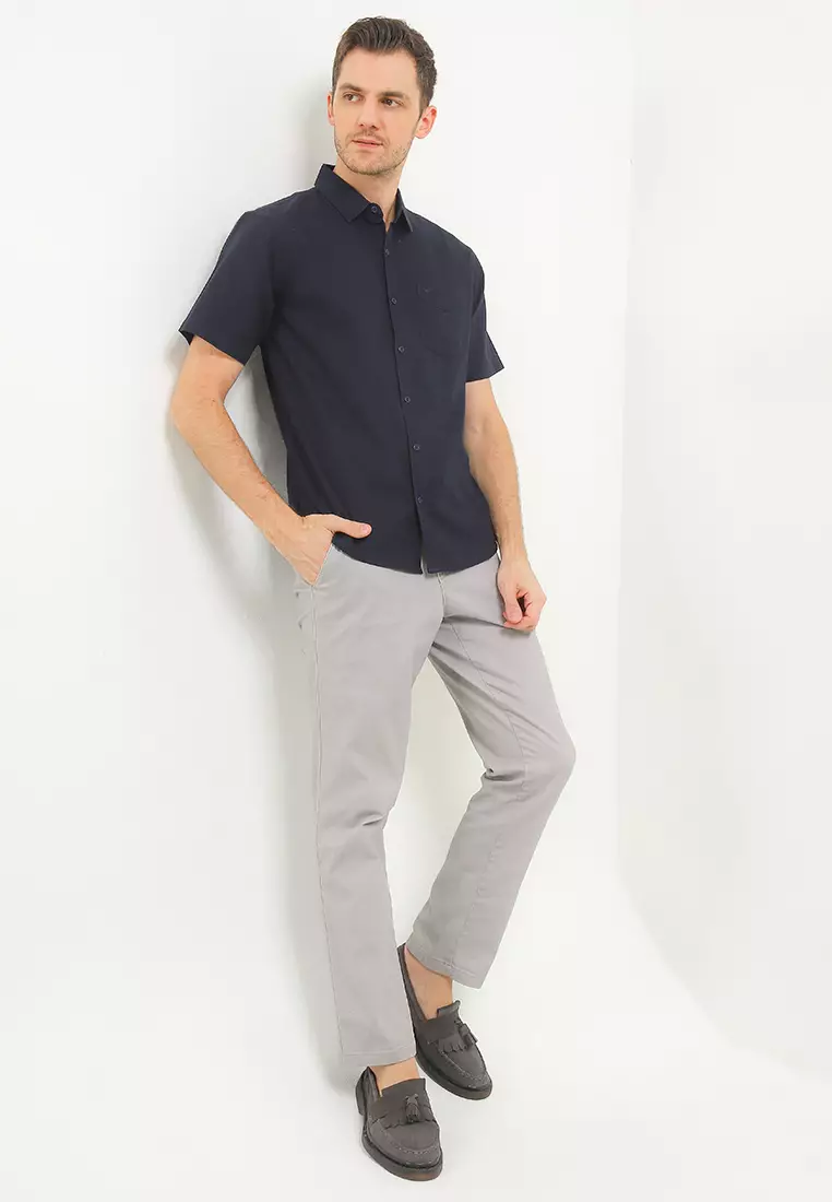 Kemeja Lengan Pendek Basic Slim Fit - Navy