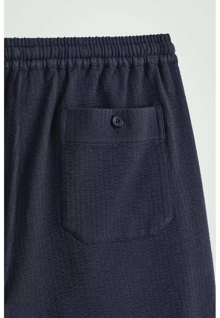 SEERSUCKER DRAWSTRING SHORTS