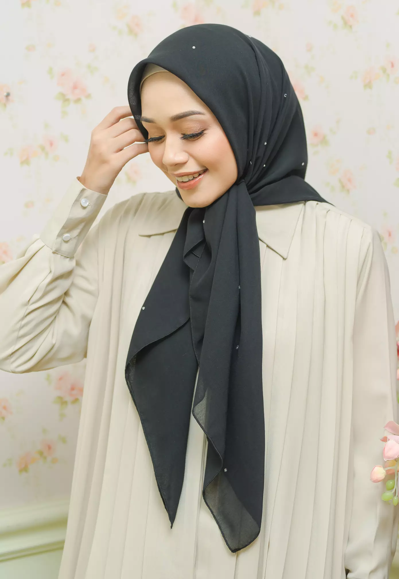 Viona Paris Square Black