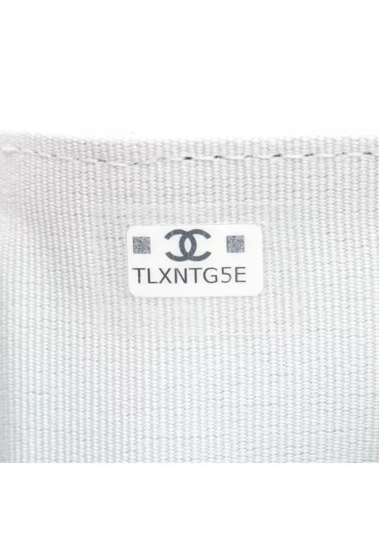 Buy Chanel Pre-Loved Chanel classic Small flap wallet matelasse trifold