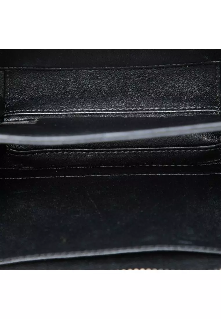 Pre-Loved Chanel Small Metallic Caviar Cc Filigree Vanity Case
