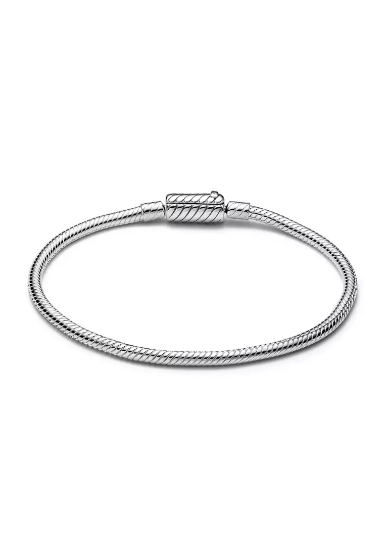 Moments Sliding Magnetic Clasp Snake Chain Bracelet