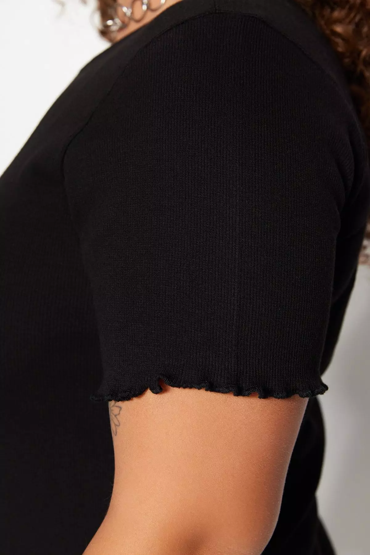 Plus Size Ribbed Knitted Crew Neck Top