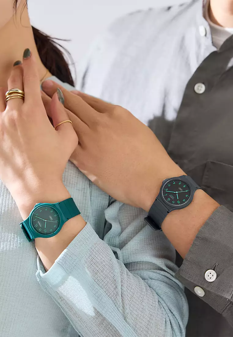 Casio MQ-24B-3B - Jam Tangan Analog Pria - Green Resin Band
