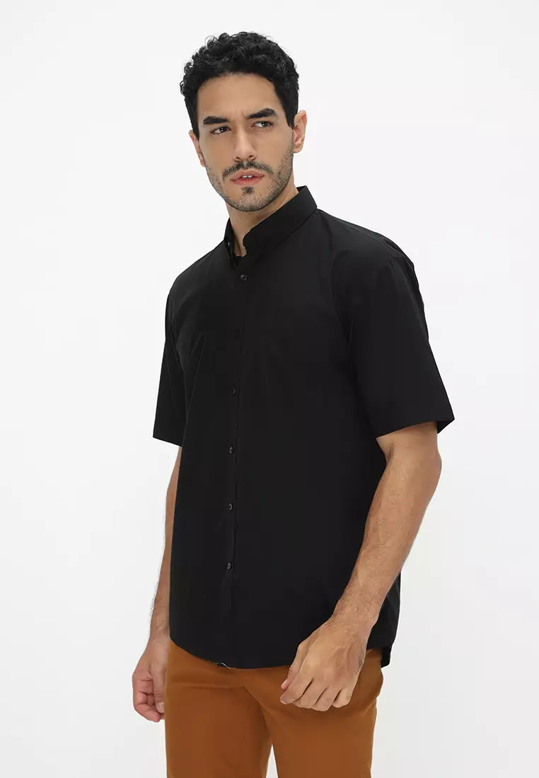 Jobb Vernon Kemeja Pria Lengan Pendek Regular Fit Hitam