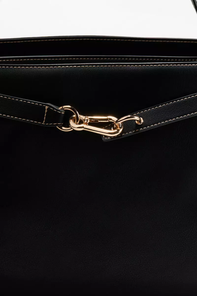 Shoulder bag