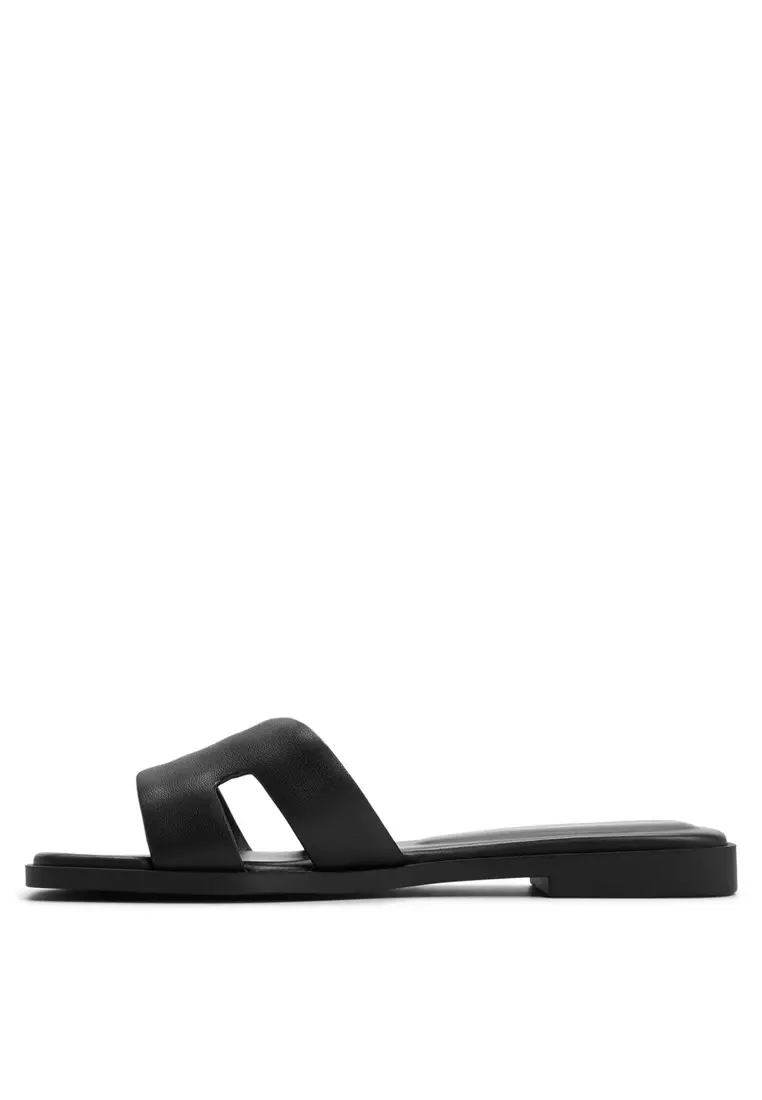 Itsandal Sandals
