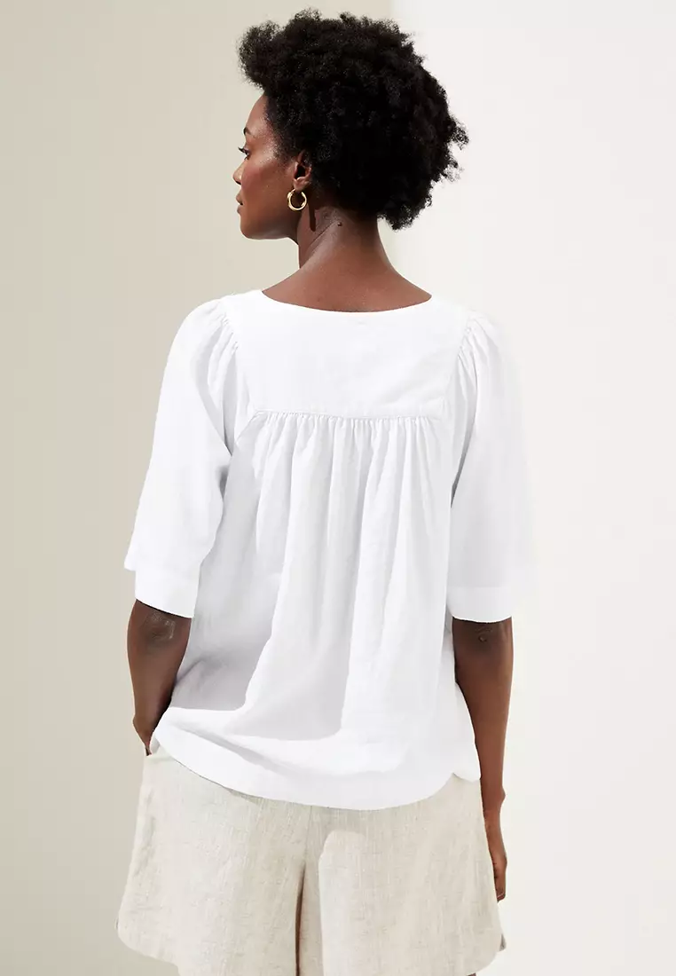 Linen Rich V-Neck Relaxed Blouse