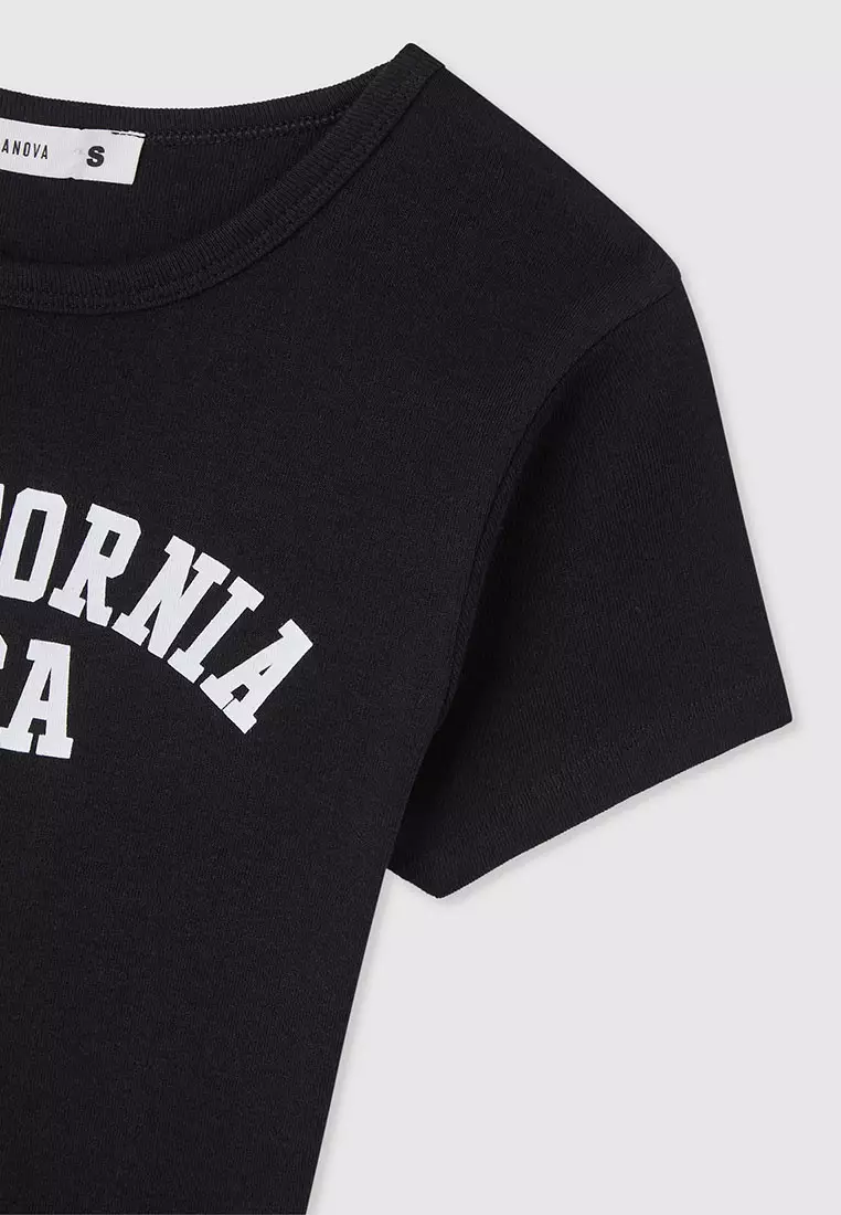 Woman Short-Sleeved T-Shirt