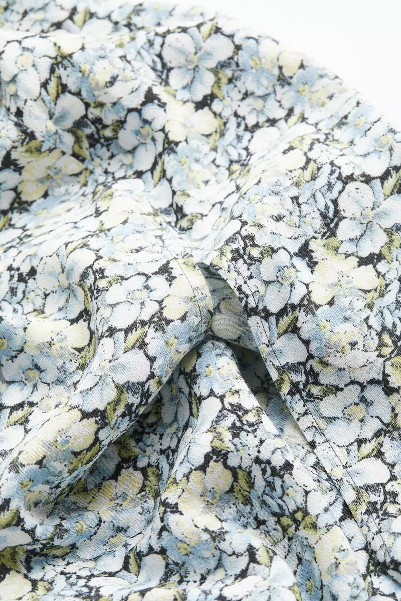 Crêpe skirt