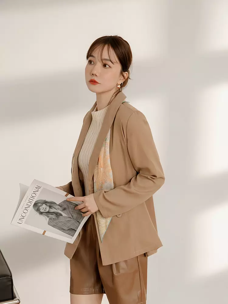 Shawl Lapel Double-Breasted Blazer [EA3618]