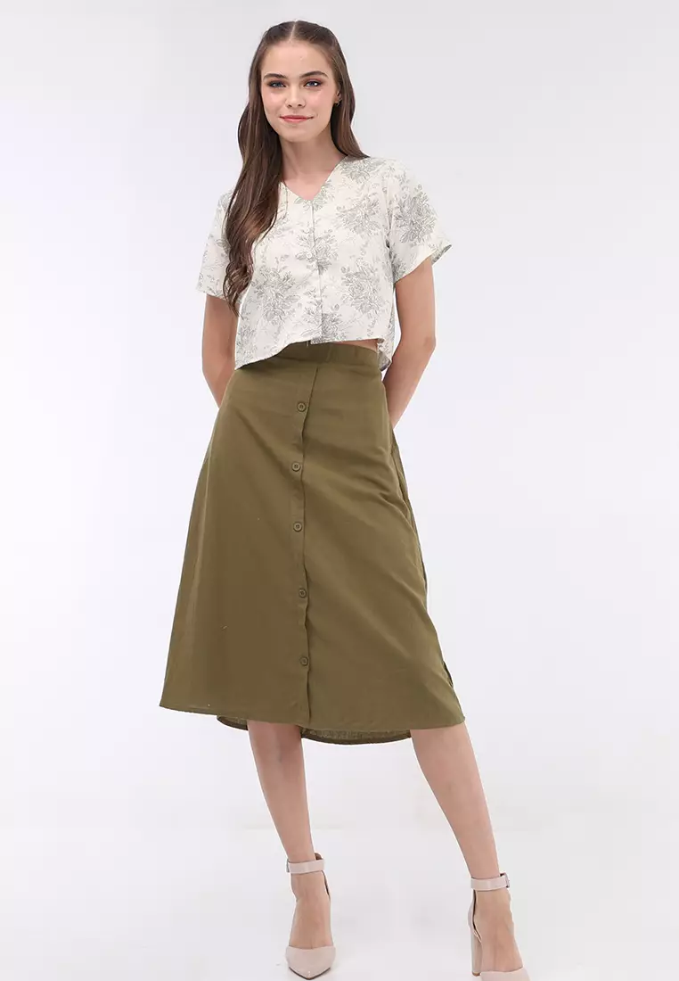 Short Sleeves Blouse/Skirt Terno