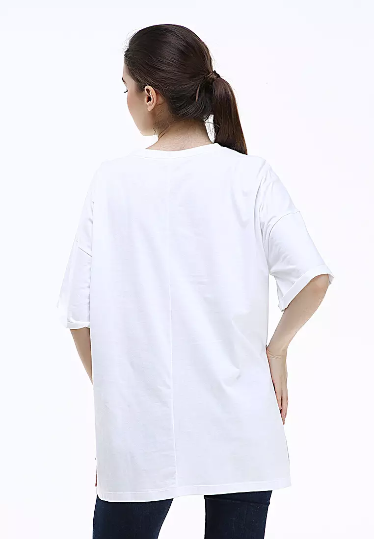 Fintan Tshirt Super Comfy Short Sleeve Design Simple And Casual Look Atasan Wanita - White
