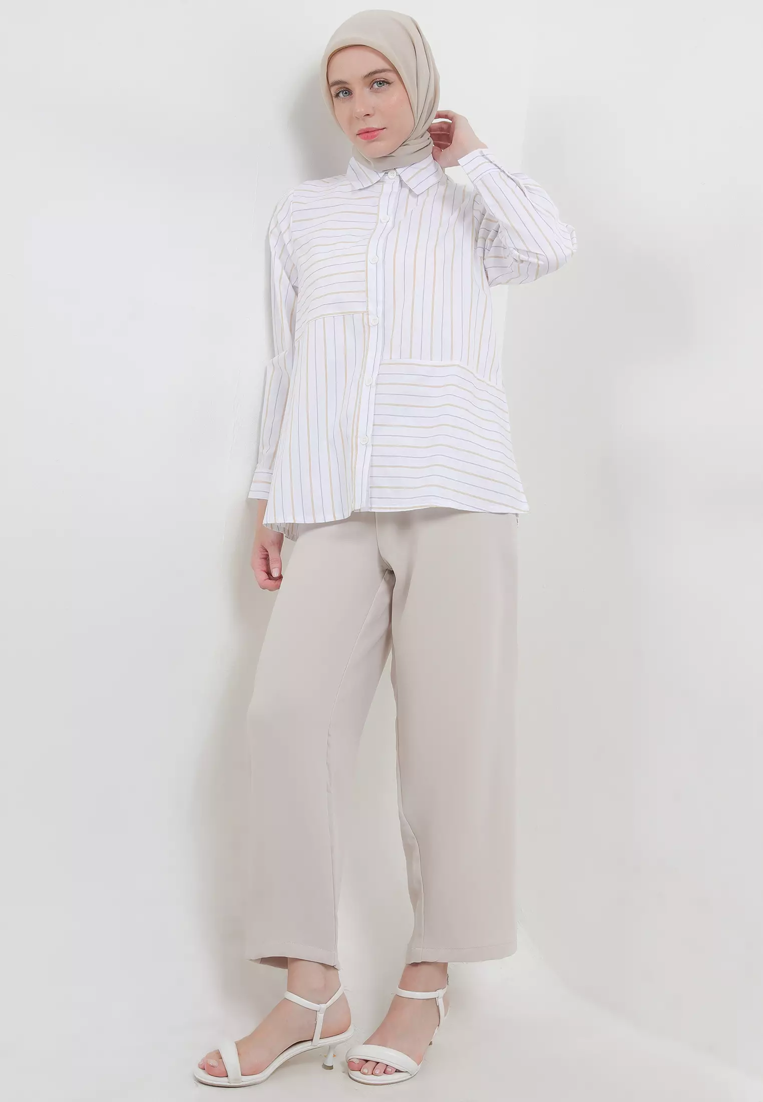 MFMW Vior Atasan Kemeja Broken White Motif Salur