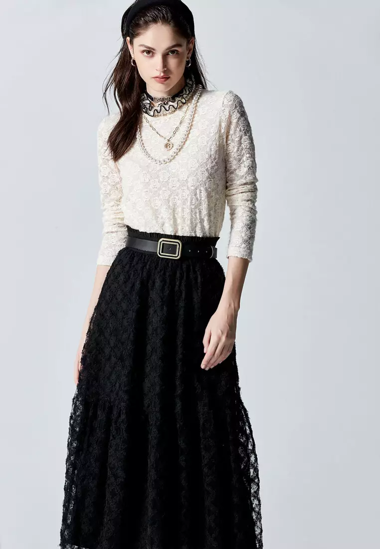 Floral Lace With Ruffle Collar Top