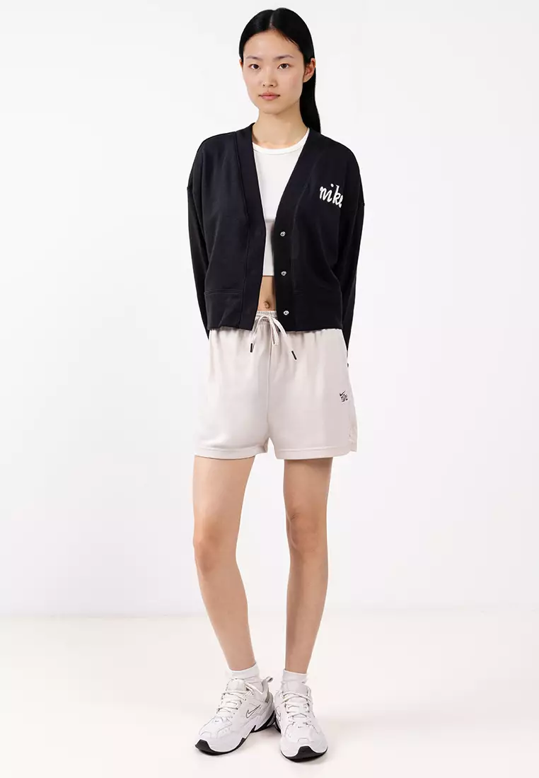 Sportswear Chill Knit High-Waisted Lightweight Shorts