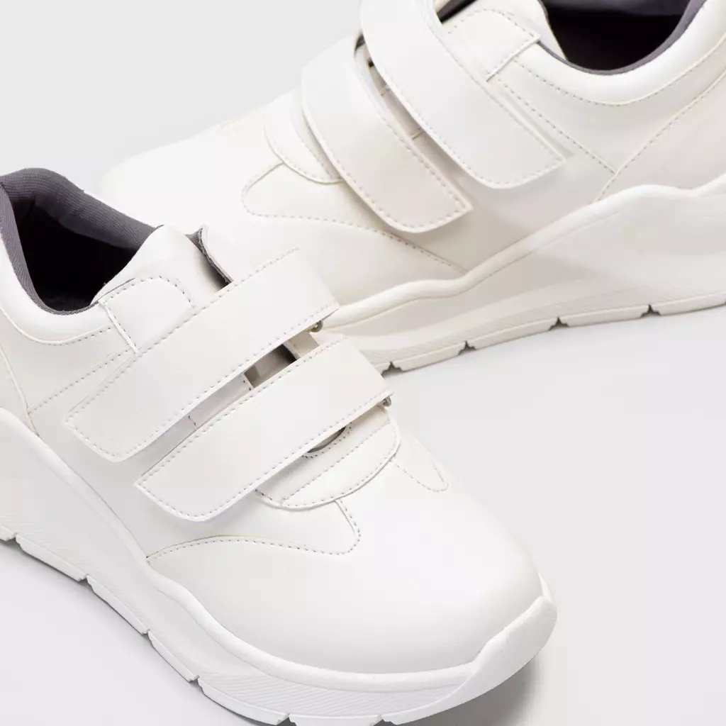 Amelia Sneakers White