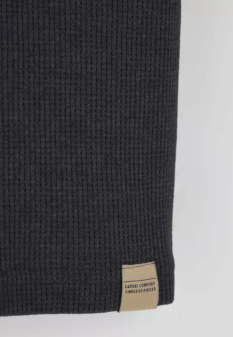 Oversize/Wide Cut Color Block Textured T-Shirt