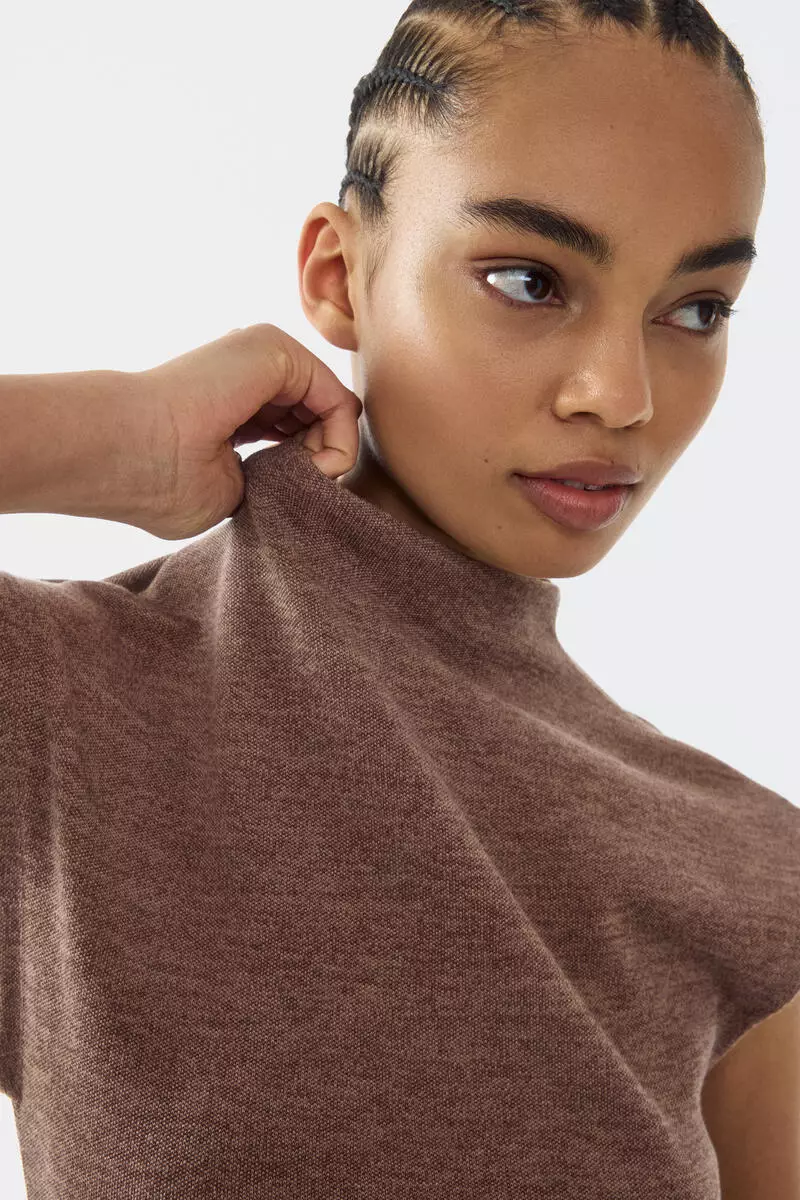 Turtleneck jersey top