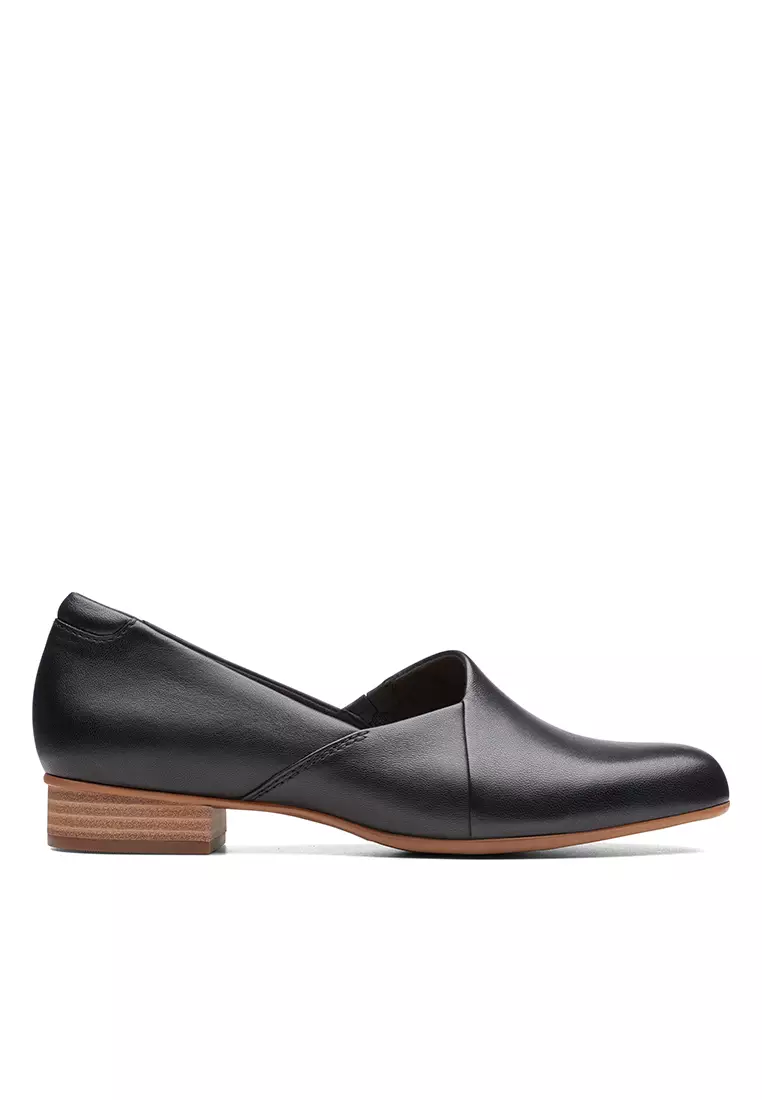 Discount on Clarks  shoes - SKU: Juliet Palm Slip-On Black