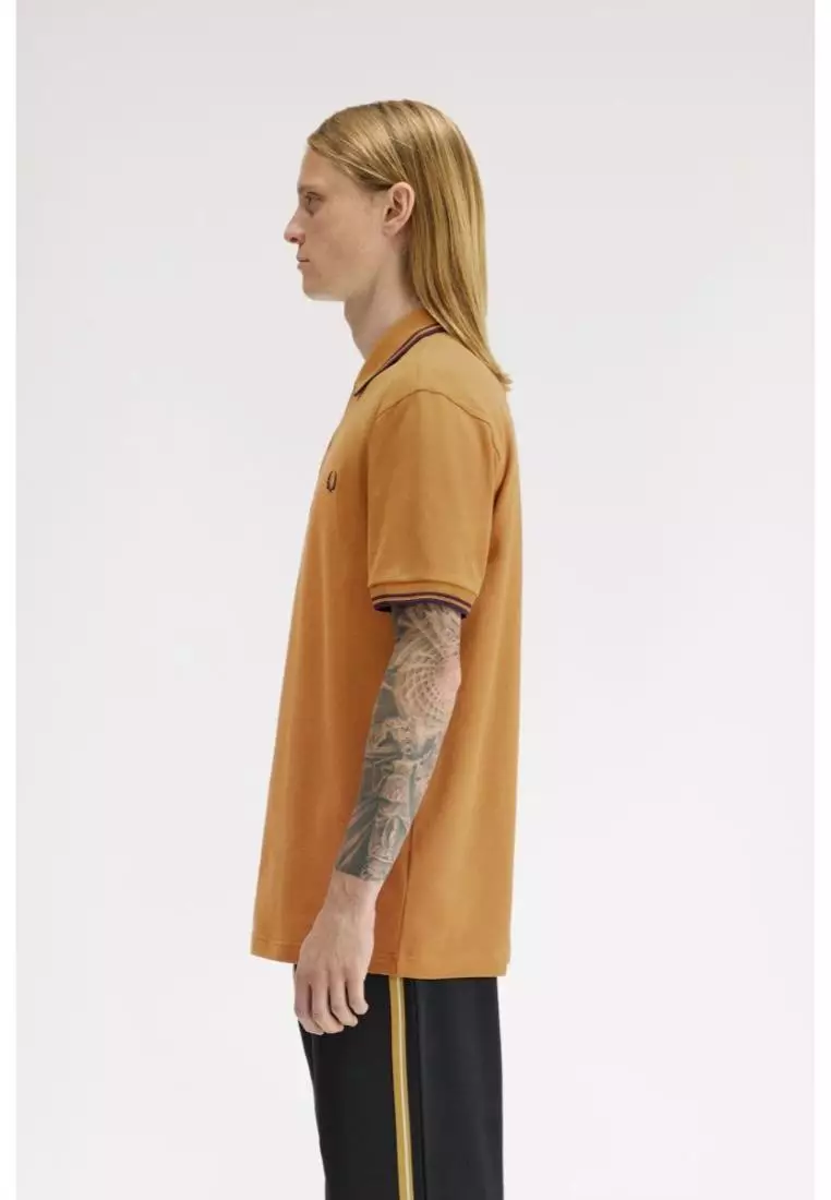 Fred Perry M3600 The Twin Tipped Fred Perry Shirt (Dark Caramel / Navy / Navy)