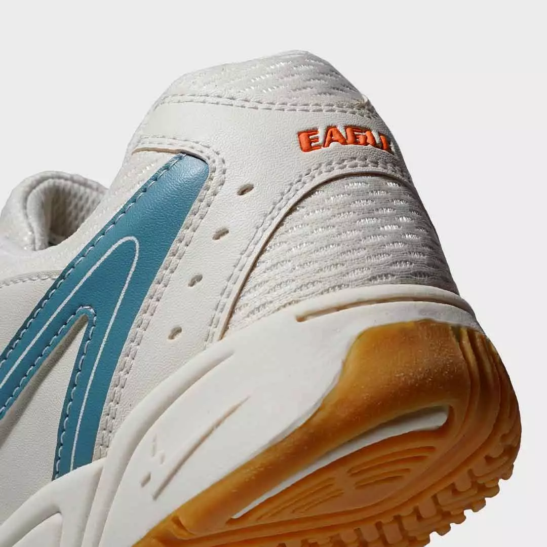 Eagle Sepatu Badminton Groover – KREM/BIRU