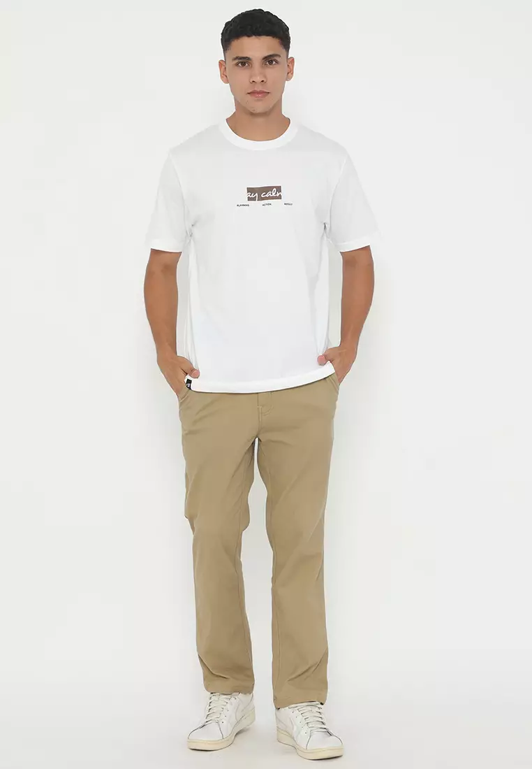 T-Shirt D&F Stay Calm Putih
