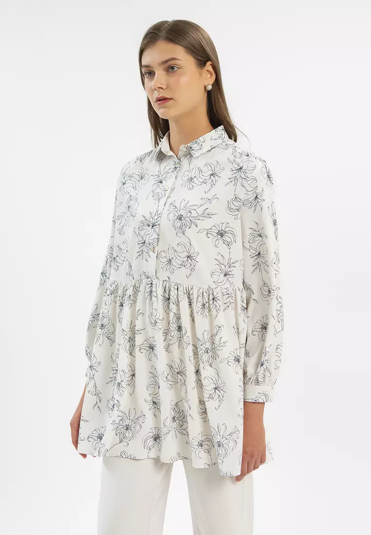 Minimal Raquelle Blouse Ivory