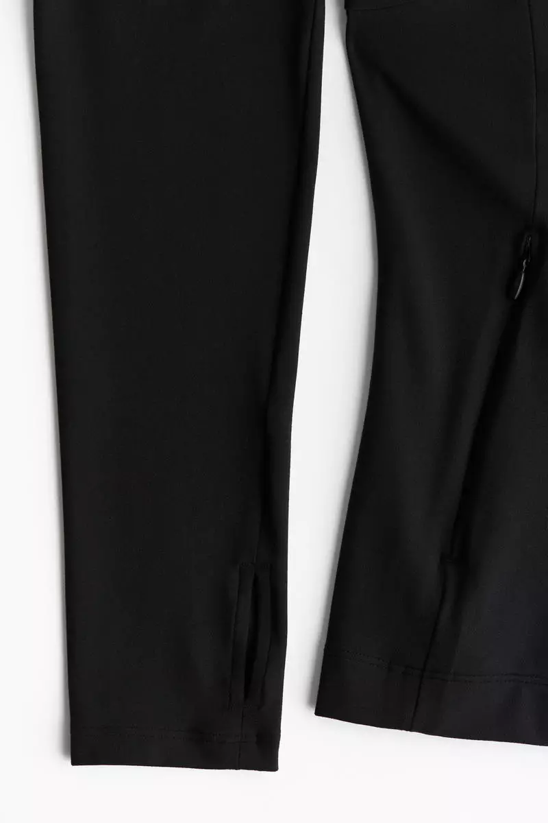 Zip-through sports jacket with SoftMove™