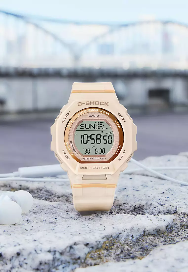 Casio G-Shock Jam Tangan Digital Wanita - Rosegold Resin Band - GMD-B300-4D