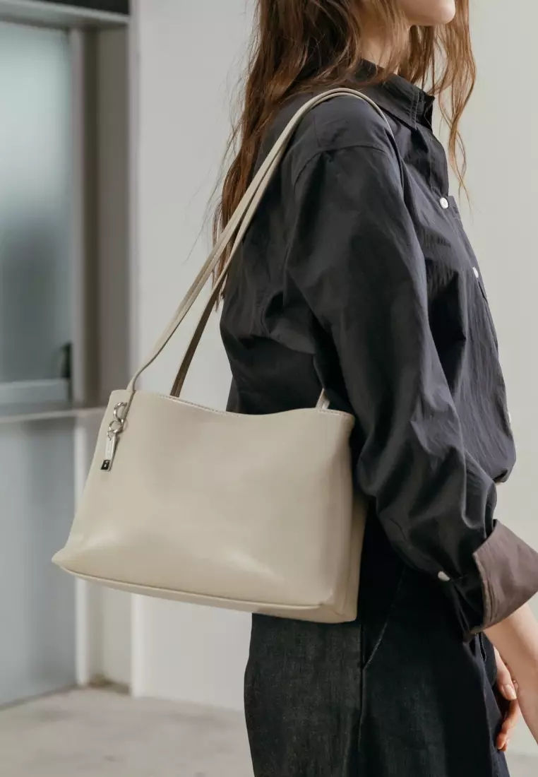 LOMI Vegan Leather Shoulder Bag Oatmeal