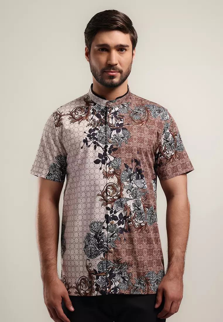 MOC Kemeja Koko Lengan Pendek Pria Modern Fit SCAFO - BEIGE