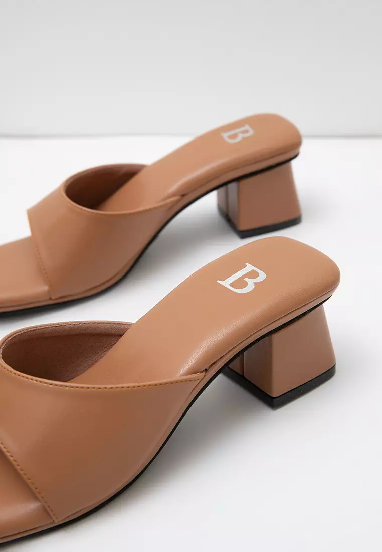 Sofia Falara Basic Heels Mocca