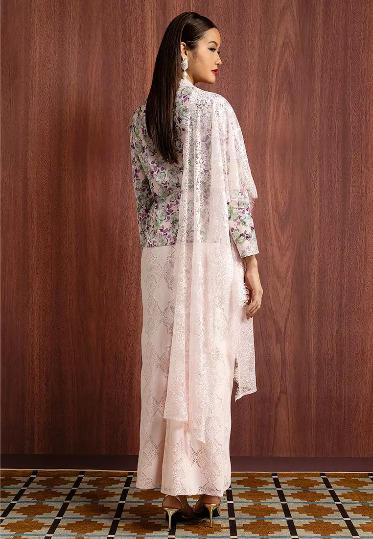 ANNA KEBAYA SET WITH SHAWL