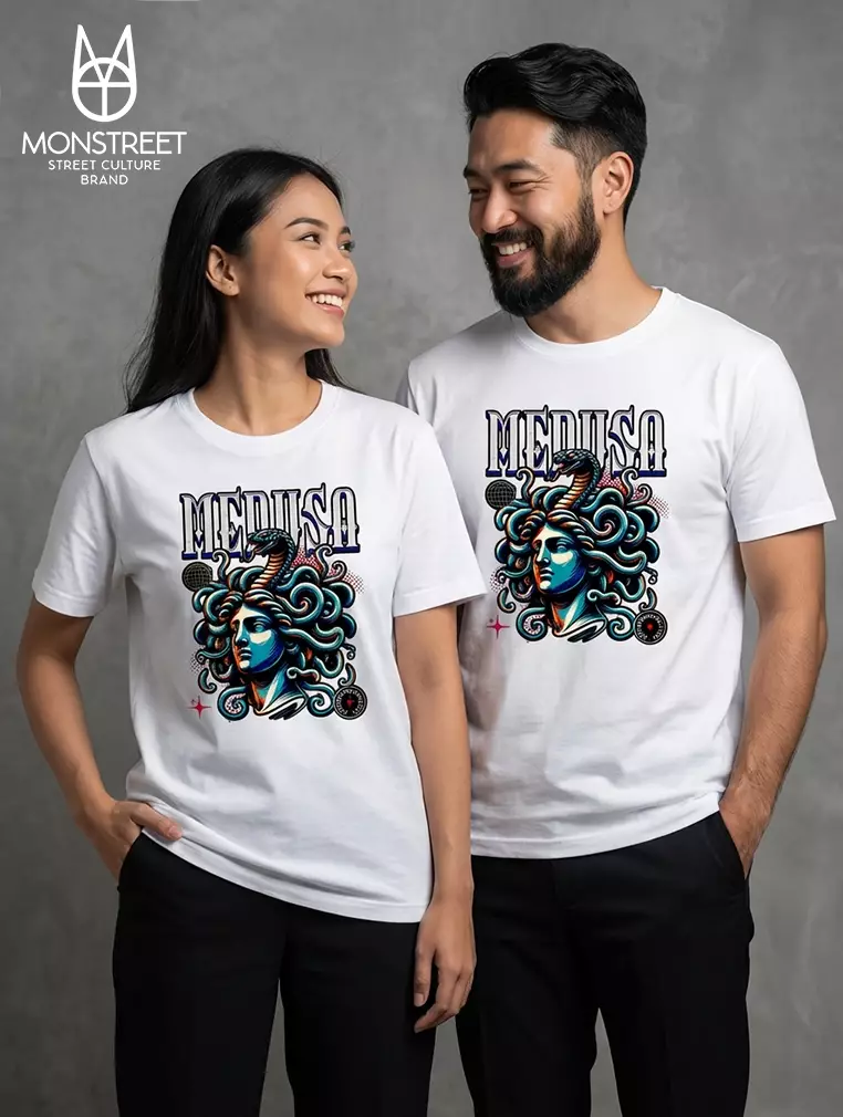 Monstreet Kaos Katun Combed 24S Grafis Reguler Fit Putih Tshirt UTR135 Cotton Combed 24S Graphic Tshirt Regular Fit White Tshirt