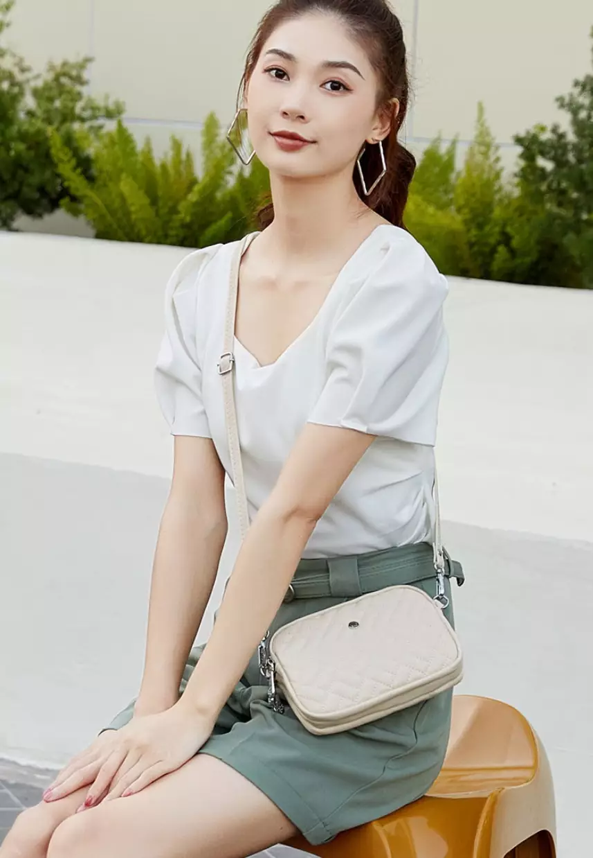 Women's Shoulder Sling Bag / Crossbody Bag - Creamy White