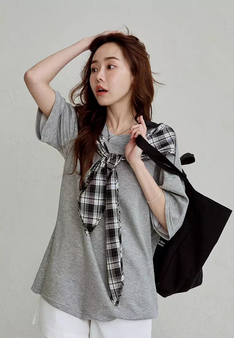 太空棉休閒領巾造型寬鬆短袖上衣《AB21054》