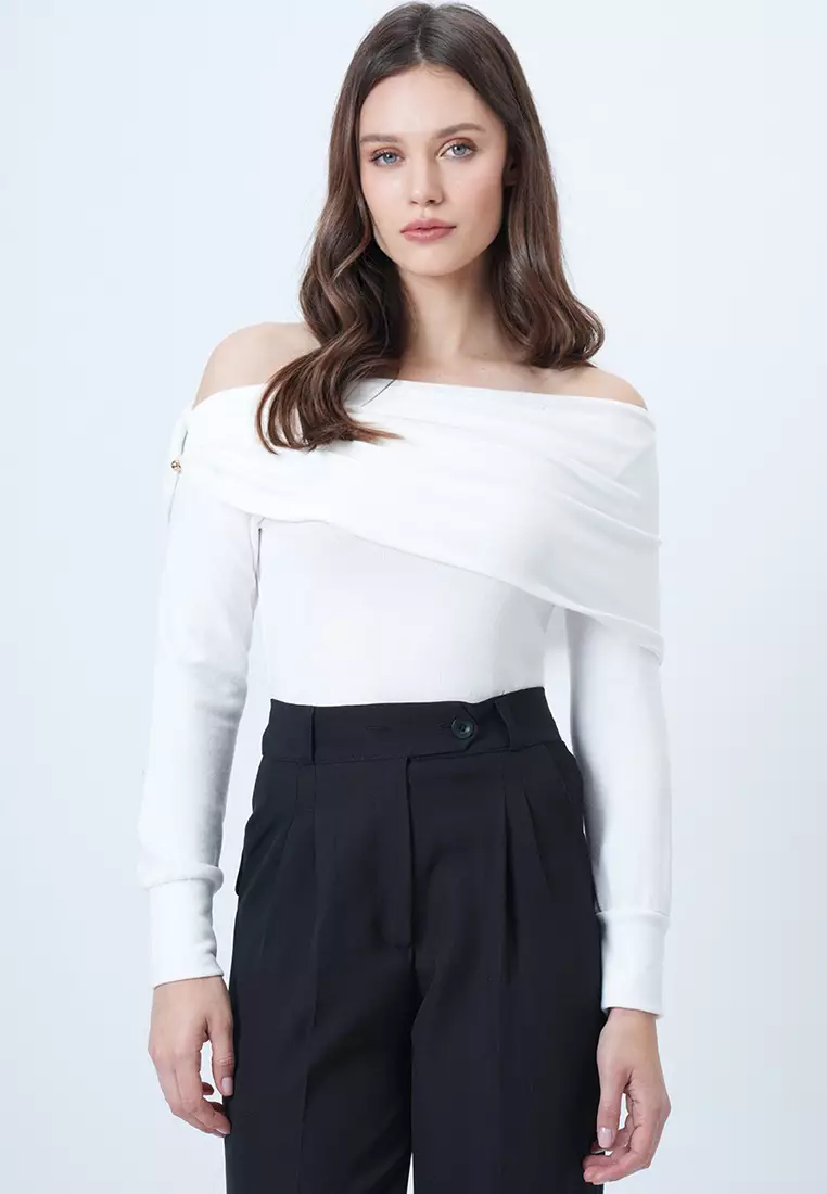 Madonna Collar Shoulder Accessory Detailed Knitted Top
