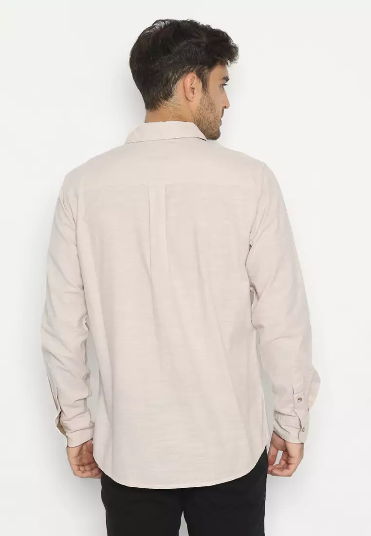 POLICE Kemeja Polos Cotton Slub Cream Regular Fit Lengan Panjang Pria