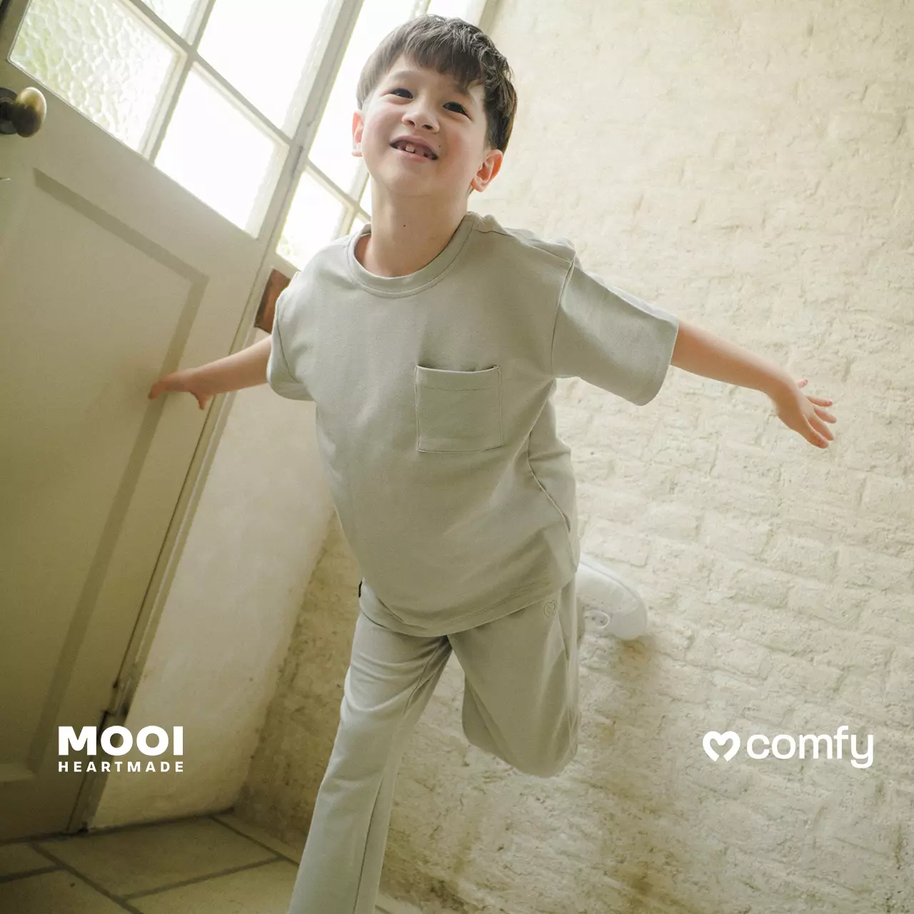 Mooi Kaos Anak Pocket Unisex Comfy Oversized T-Shirt Pocket Kids - Red Clay