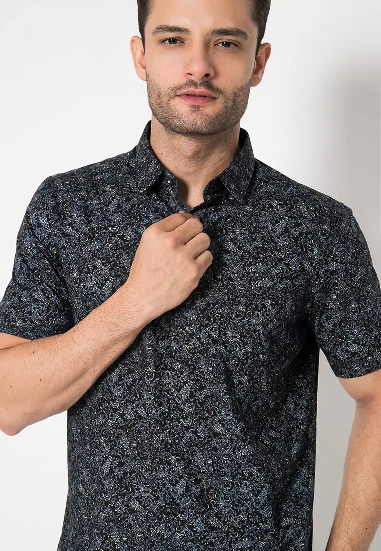 Johnwin - Kemeja Formal - Hitam Batik - Slim Fit - FSH.650.K392.848.C-S/S