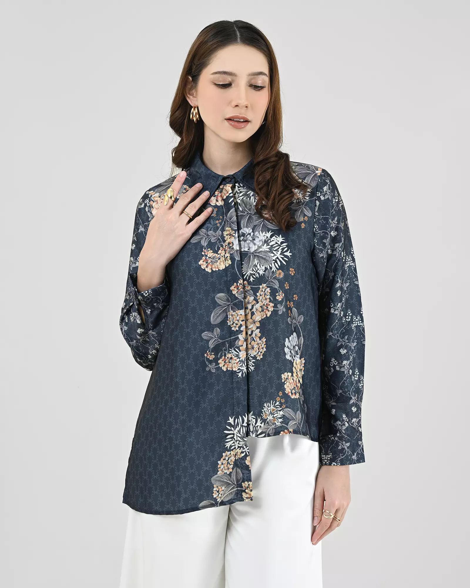 Geulis.id OLEIA SHIRT - Navy