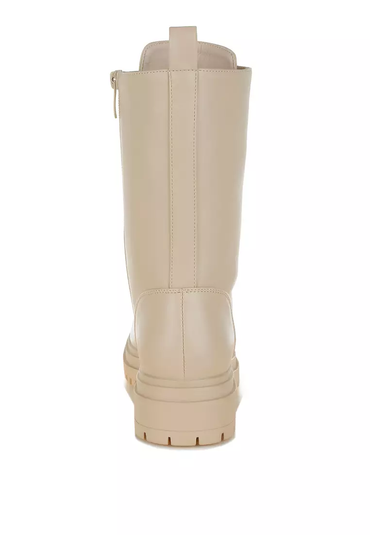 Sepatu bot tebal berhiaskan berlian imitasi warna krem