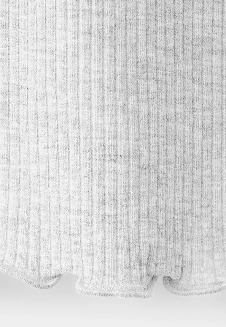 Ribbed Long-Sleeved T-Shirt