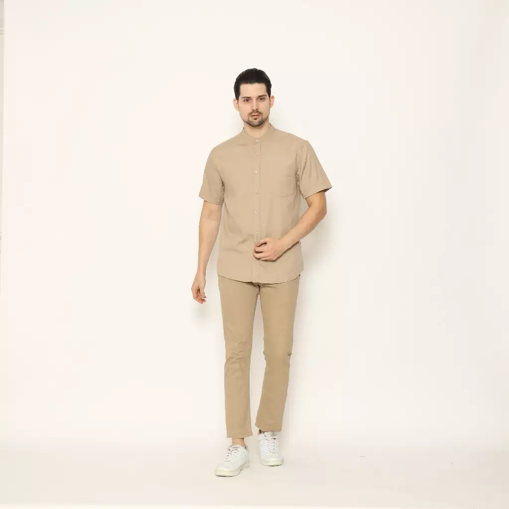 AMK Kemeja Pria Lengan Pendek SHG TATSUKI S/S Khaki