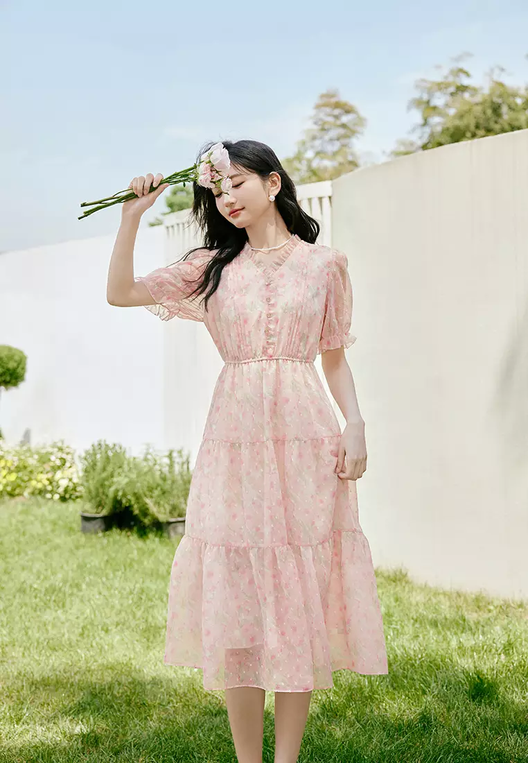 Ruffled Sleeve and Collar Tiered Floral Midi Dress