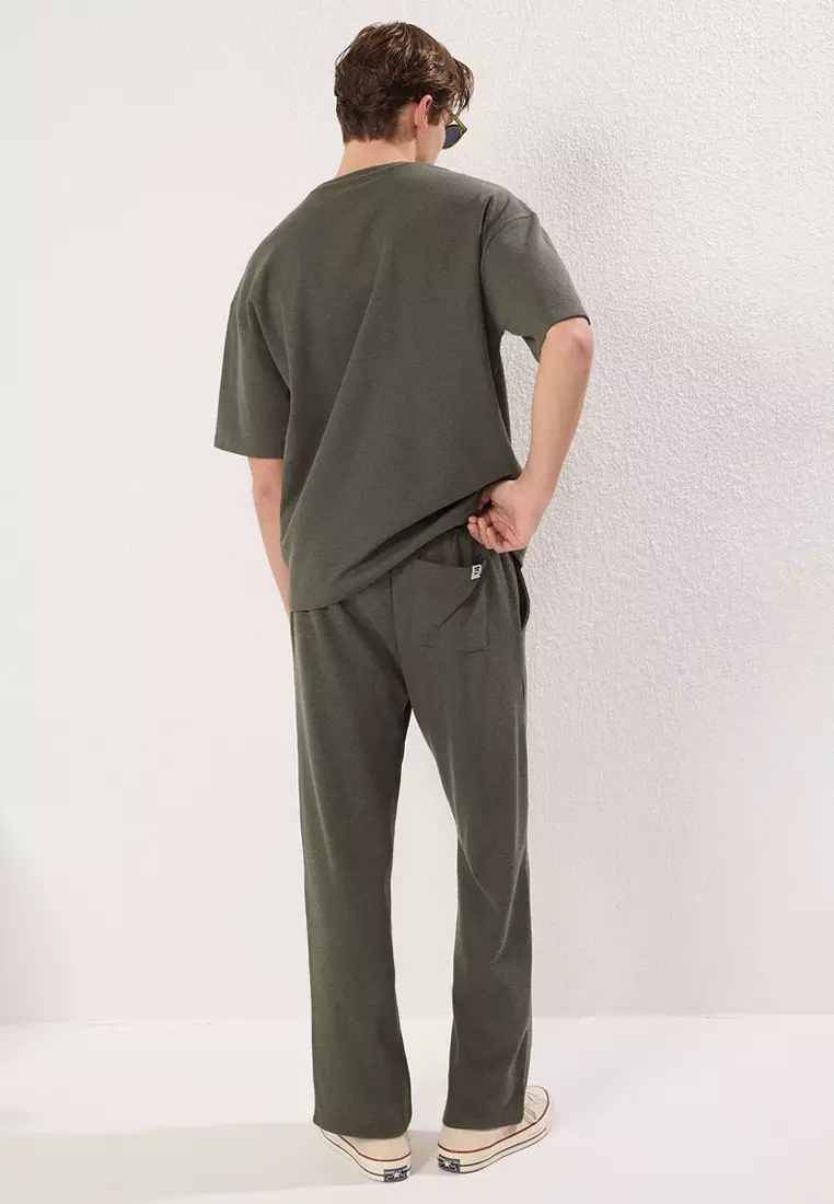 Khaki Oversize/Wide Cut Textured Tracksuit TMNSS25EM00010
